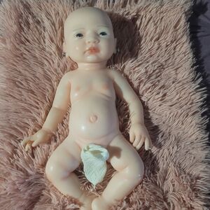 Reborn 100 %silicone full body
